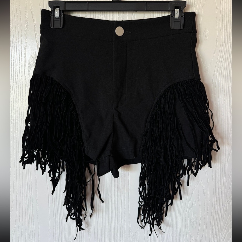 Fringe shorts
